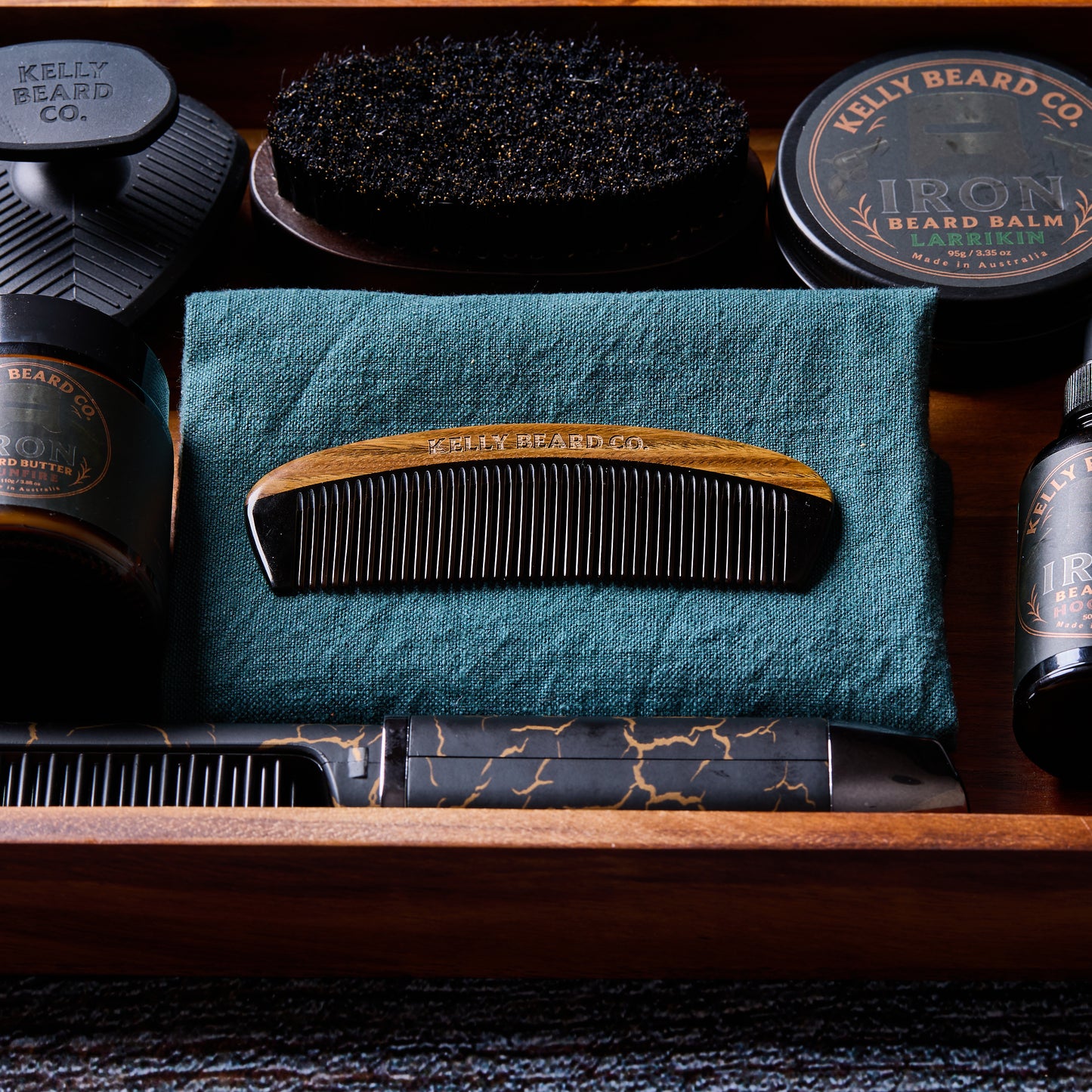 Kelly Beard Co. Iron Beard Comb — Horn & Sandalwood